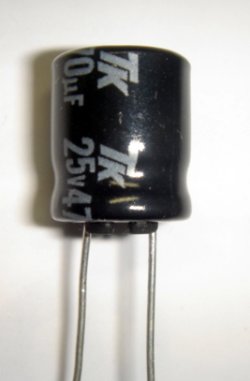 画像1: 電解コンデンサー　25V 470uF